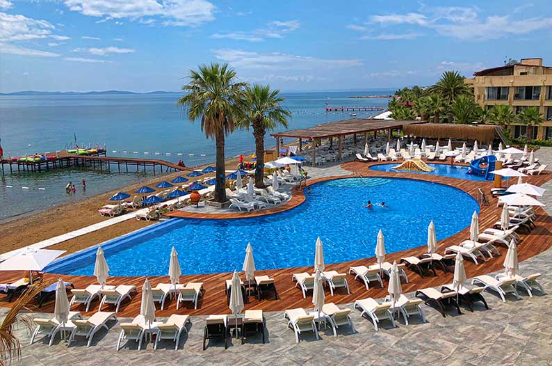 Elbis Hotel Altınoluk - Alkolsüz Aile Oteli