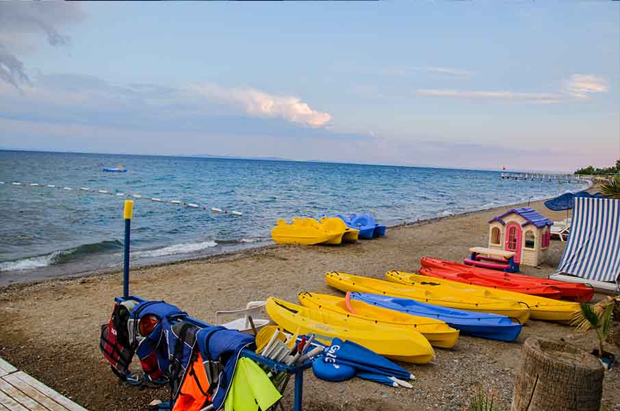 Elbis Hotel Altınoluk - Alkolsüz Aile Oteli - Plaj kanolar deniz bisikleti